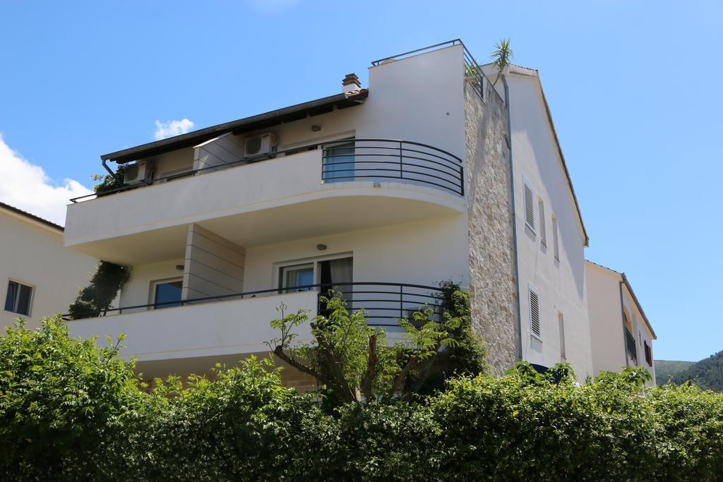 סטארי גראד Anchor Apartments מראה חיצוני תמונה